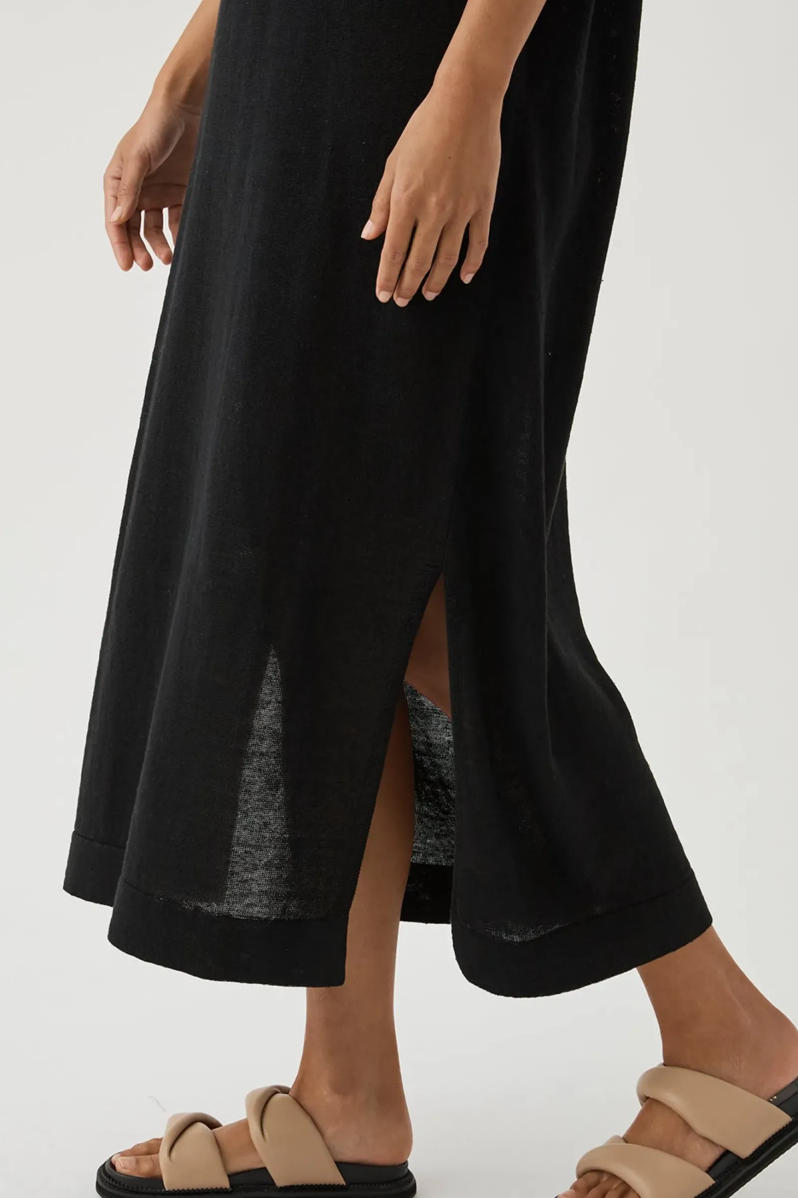 Women ARCAA Hugo Dress - Black