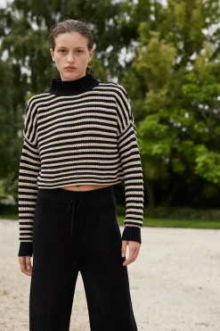 Women ARCAA June Cropped Sweater - Sand & Black
