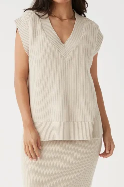 Women ARCAA Vera Knit Vest - Sand