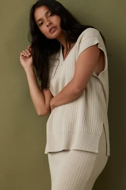 Women ARCAA Vera Knit Vest - Sand