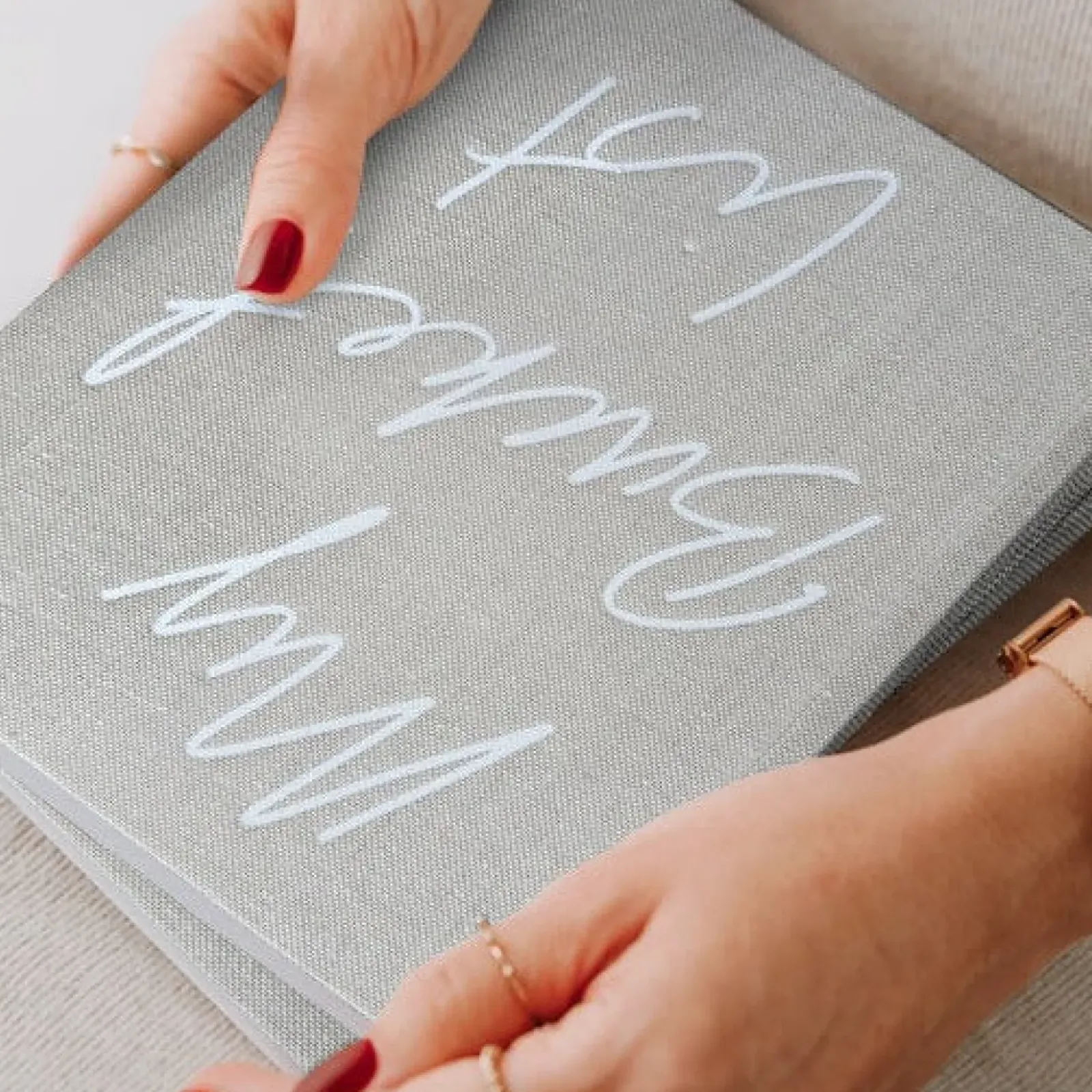 Axel and Ash Axel & Ash - My Bucket List Oat