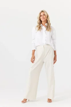 Women Brave & True Brave and True The Countess Shirt - White