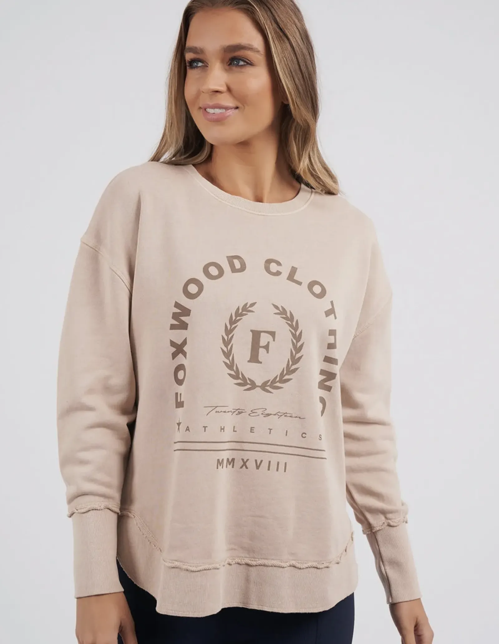 Women Foxwood Medalion Crew - Oatmeal