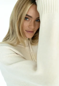 Women Humidity Gabriel Zip Jumper - Sand