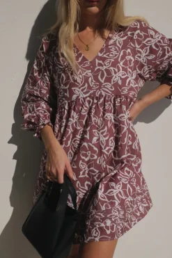 Women Lunar Fox Stevie Linen Dress - Sangria