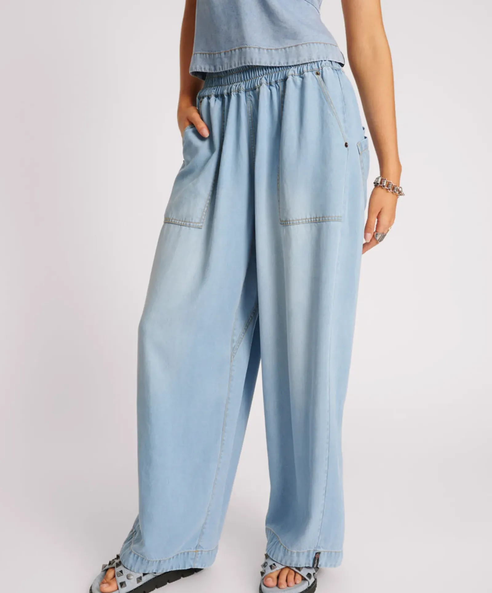 Women One Teaspoon Tencel Parachute Pants - Soft Blue