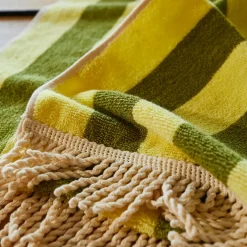 Sage & Clare Sage & Clare Jarita Hooded Towel - Palm