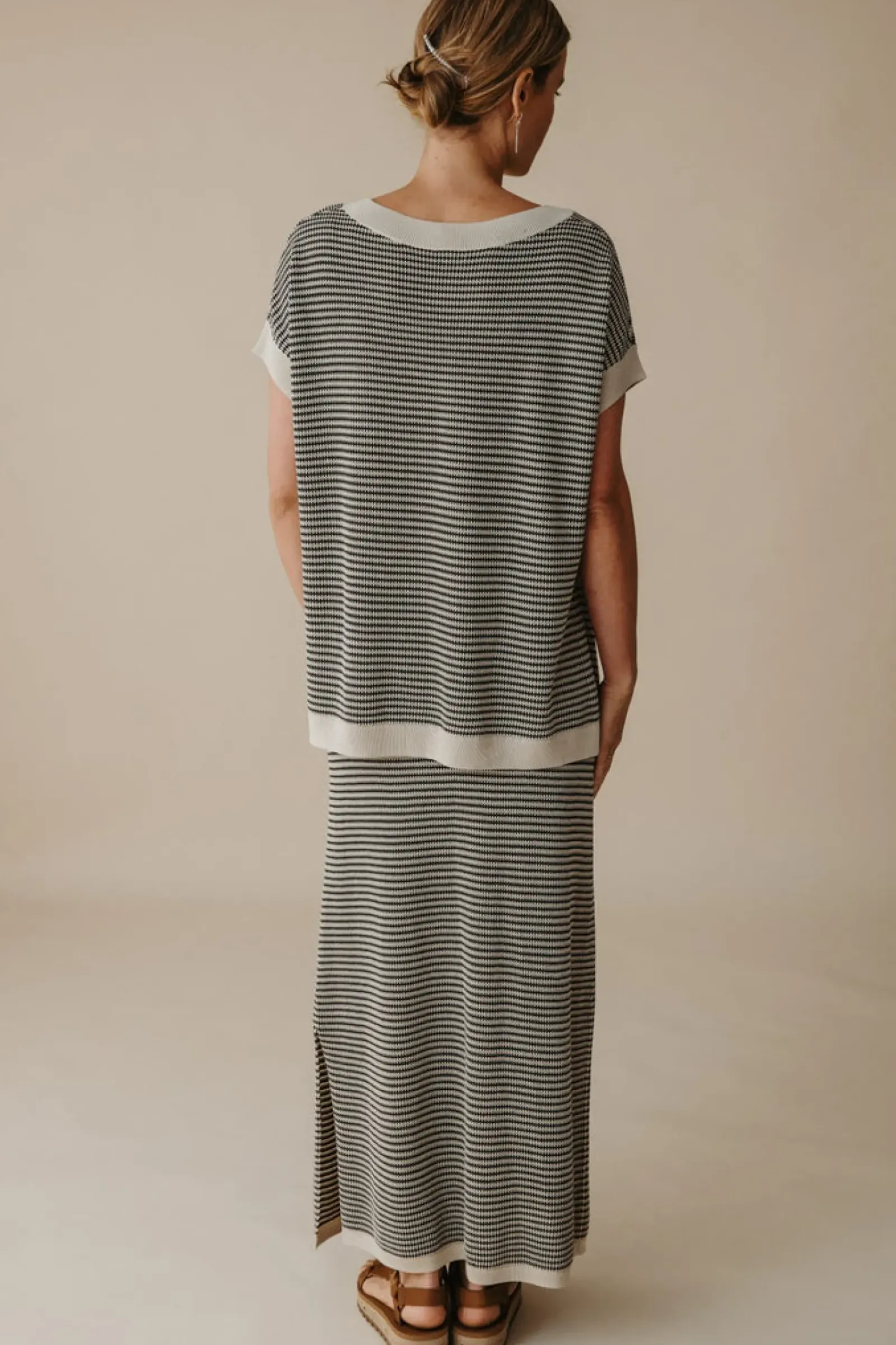 Women Talamaya Lattice Knitted Skirt - Washed Black & Soft Gold