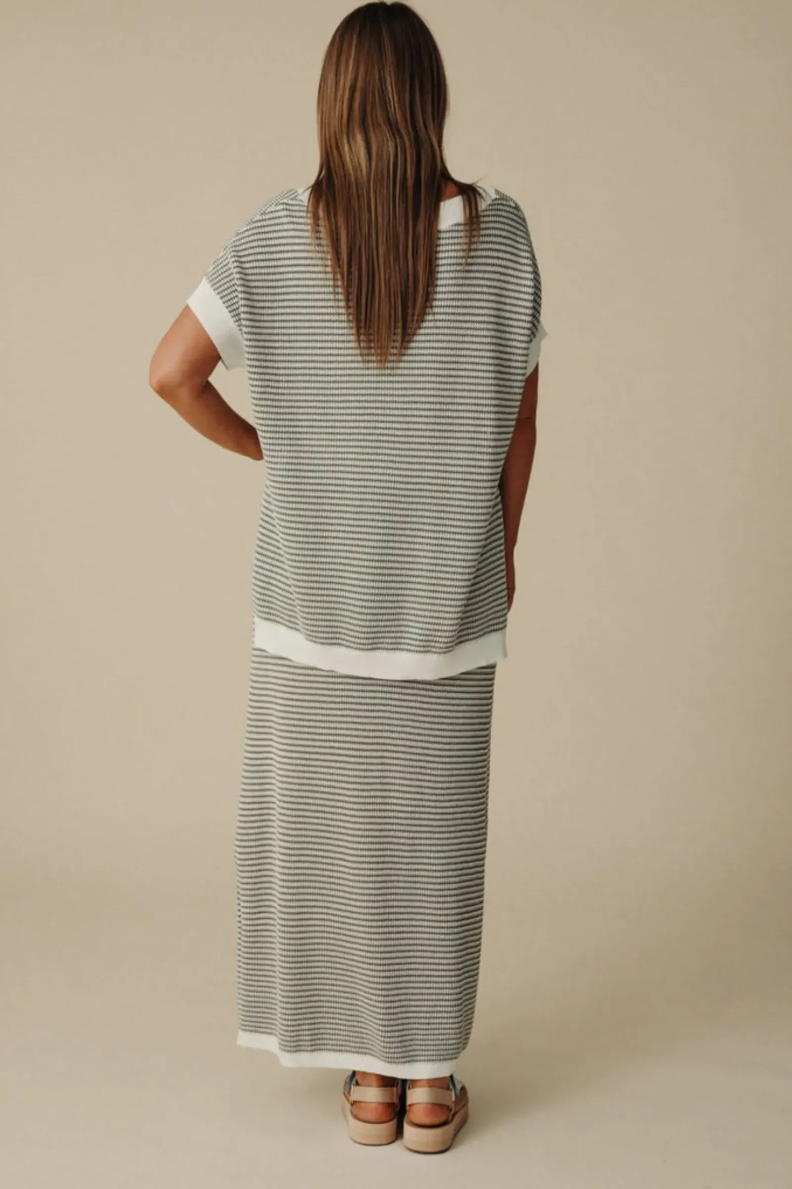 Women Talamaya Lattice Short Sleeve Pullover- Dusty Olive & Cream