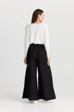 Women The Shanty Positano Pants - Black