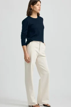 Women Toorallie Fine Merino Crew - Navy